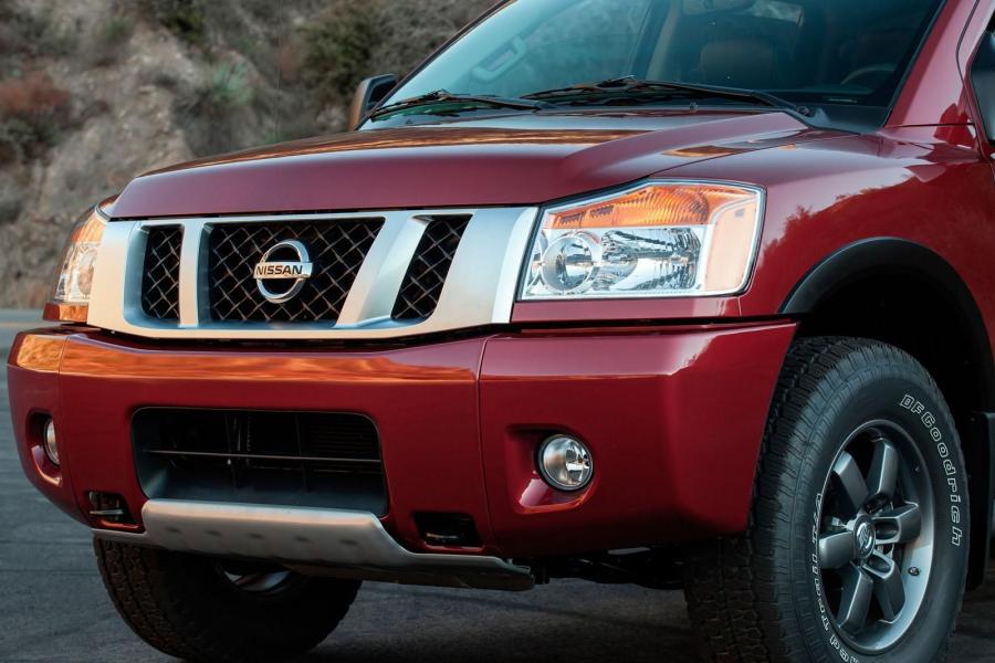  Nissan Titan Pickup 2013 года  (фото 28 из 43)